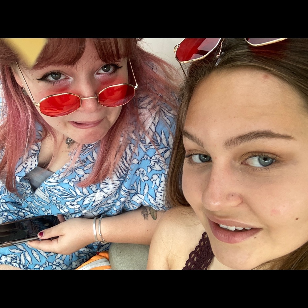 Meet your Posher, Zoe